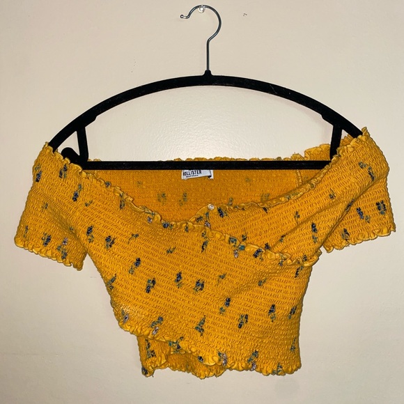 Off the shoulder crop top, never worn. - Picture 1 of 1